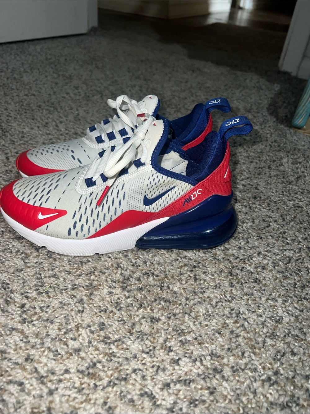 Nike Air Max 270 GS “USA/Olympic” size 4y/ woman’s 5.5. LIKE NEW - Picture 4 of 6